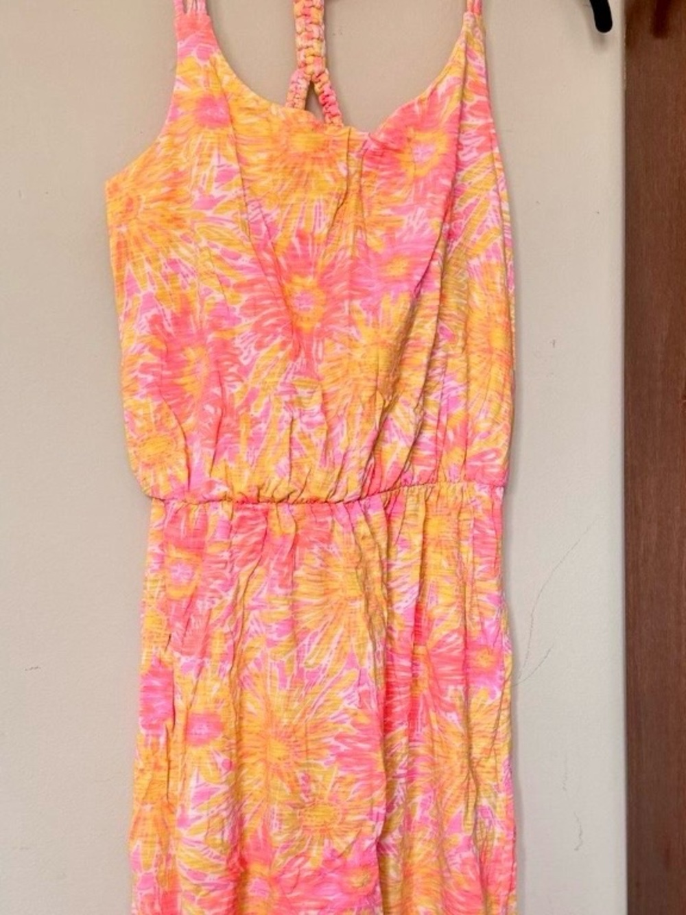 Lilly Pullitzer Lockwood Dress in "Resort White Sunkissed" pattern. Size Small